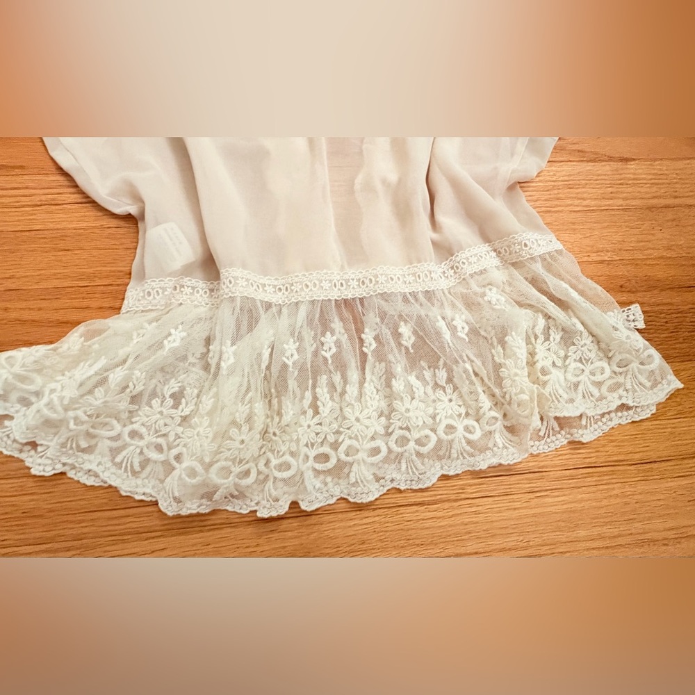 A'Reve Cream Lace Detail Bohemian Peasant Blouse - Picture 8 of 12